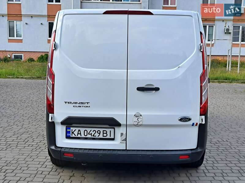 Вантажний фургон Ford Transit Custom 2016 в Малині