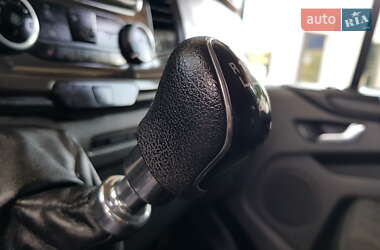 Вантажопасажирський фургон Ford Transit Custom 2020 в 