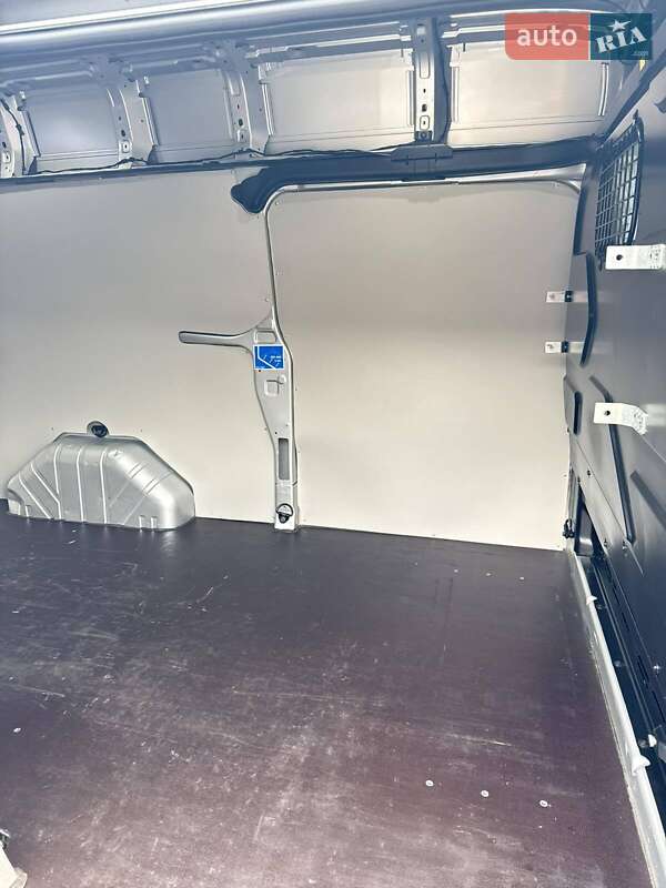 Вантажний фургон Ford Transit Custom 2020 в Луцьку