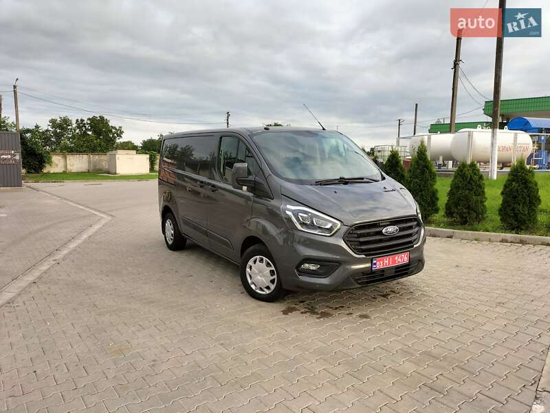 Вантажний фургон Ford Transit Custom 2018 в Дунаївцях
