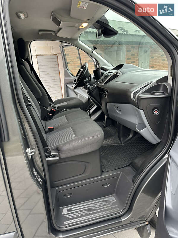 Универсал Ford Transit Custom 2017 в Вараше