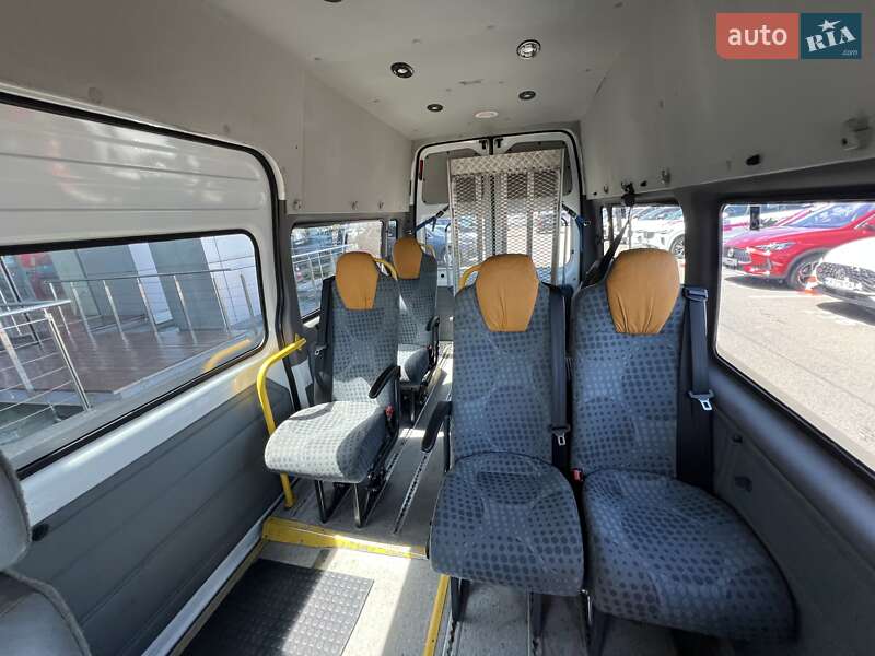 Мінівен Ford Transit Custom 2013 в Києві