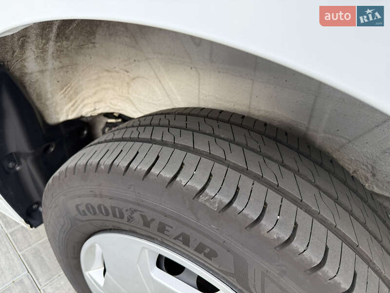 Вантажний фургон Ford Transit Custom 2024 в Луцьку фото 26 Вантажний фургон Ford Transit Custom 2024 в Луцьку