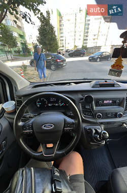 Вантажний фургон Ford Transit Custom 2021 в 