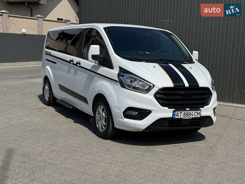 Минивэн Ford Transit Custom 2019 в 