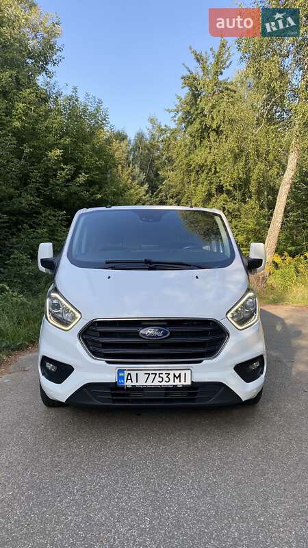 Вантажний фургон Ford Transit Custom 2020 в 
