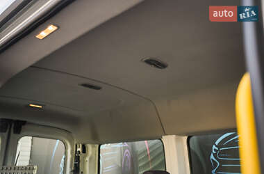 Минивэн Ford Transit Custom 2015 в 