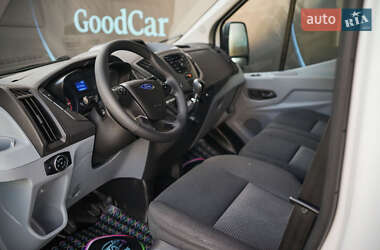 Минивэн Ford Transit Custom 2015 в 