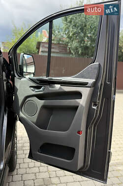 Вантажний фургон Ford Transit Custom 2022 в 