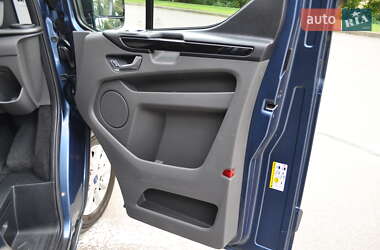 Грузопассажирский фургон Ford Transit Custom 2020 в 