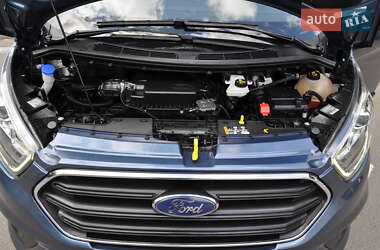 Грузопассажирский фургон Ford Transit Custom 2020 в 