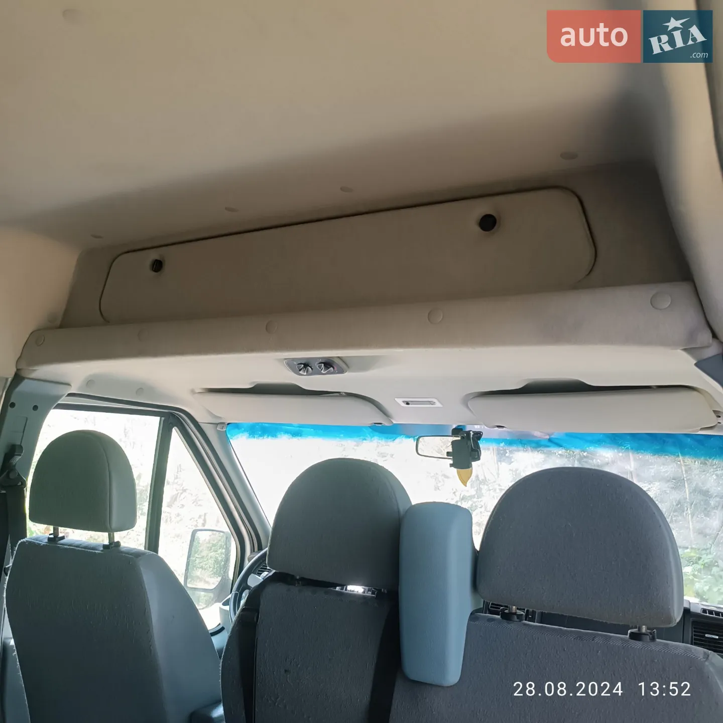 2011 Ford Transit Connect - мініатюра 16