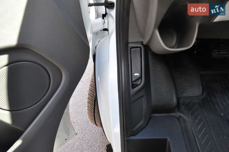 Вантажний фургон Ford Transit Custom 2021 в Києві фото 73 Вантажний фургон Ford Transit Custom 2021 в Києві