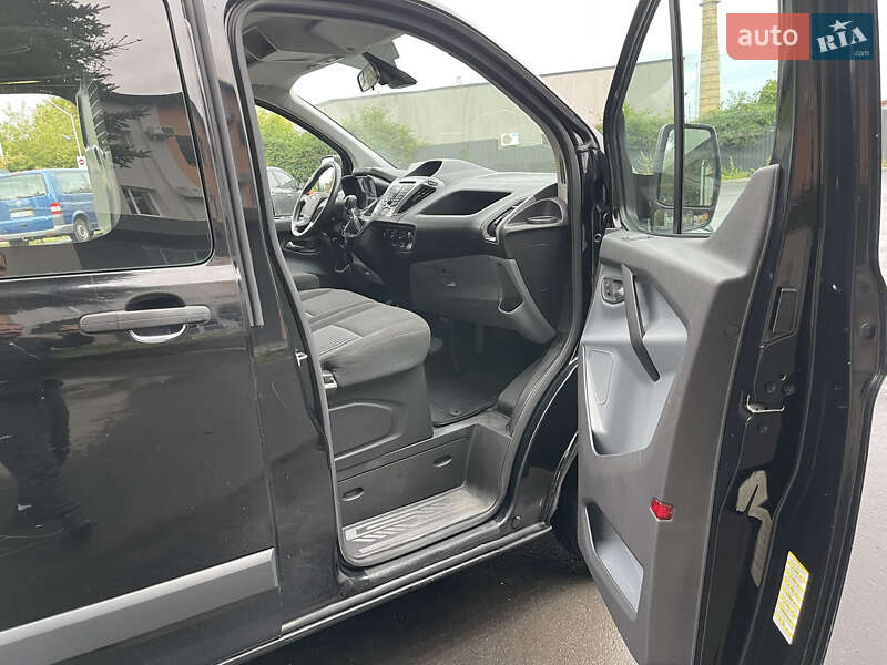 Грузовой фургон Ford Transit Custom 2016 в Ровно