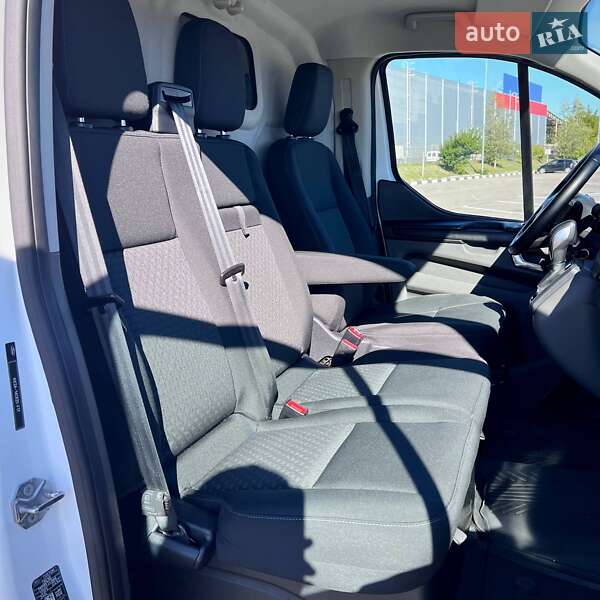 Вантажний фургон Ford Transit Custom 2019 в Києві