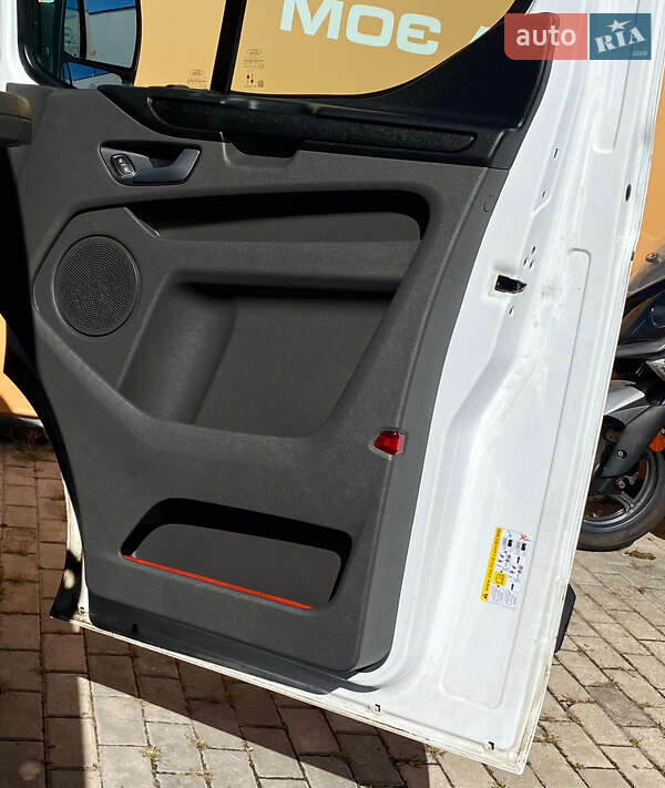 Вантажний фургон Ford Transit Custom 2021 в Рівному