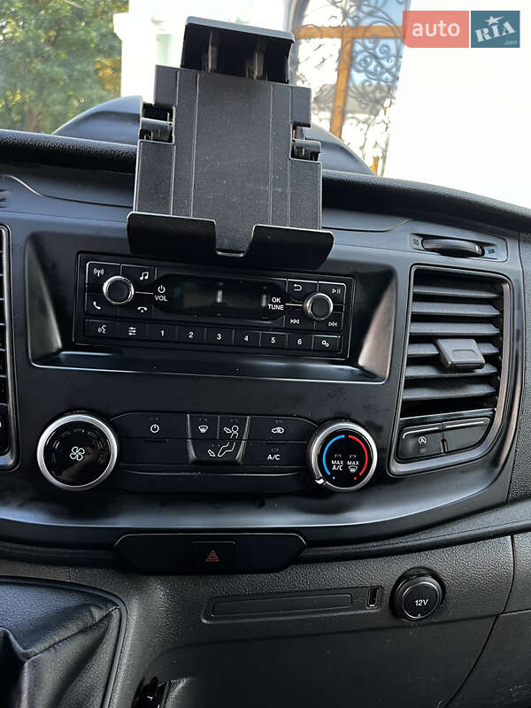 Вантажний фургон Ford Transit Custom 2020 в Житомирі