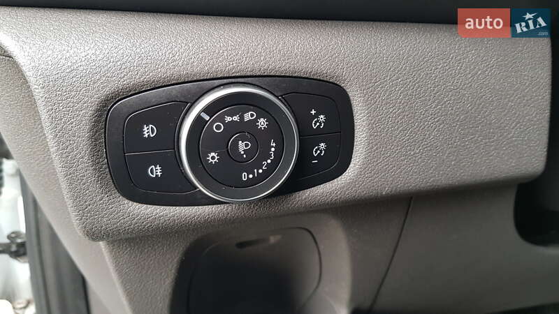 Вантажний фургон Ford Transit Custom 2020 в Вінниці