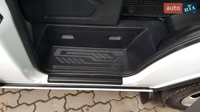 Вантажний фургон Ford Transit Custom 2020 в Вінниці