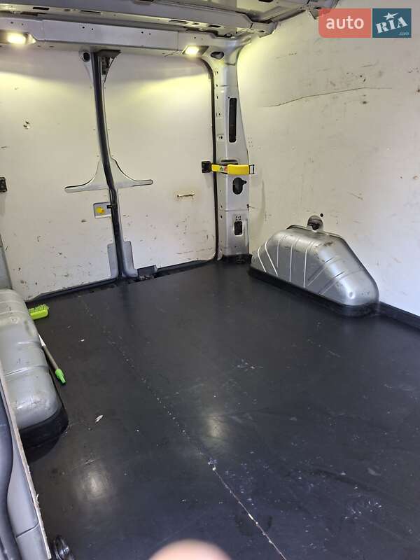 Грузовой фургон Ford Transit Custom 2017 в Тернополе фото 20 Грузовой фургон Ford Transit Custom 2017 в Тернополе