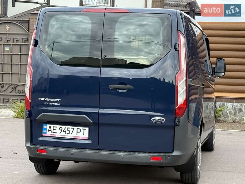 Мікроавтобус вантажний (до 3,5т) Ford Transit Custom 2016 в Борисполі