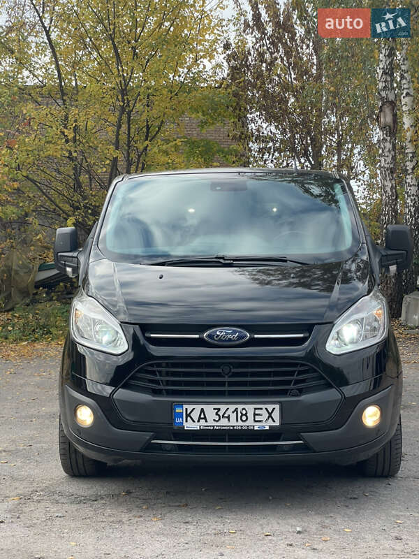 2017 Ford Transit-Custom, VIN WF0YXXTTGYHC65042:plate — zdjęcie 1 (autoria)