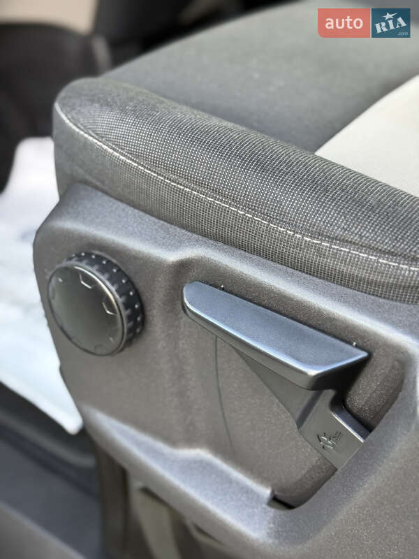 Мінівен Ford Transit Custom 2014 в Дубні