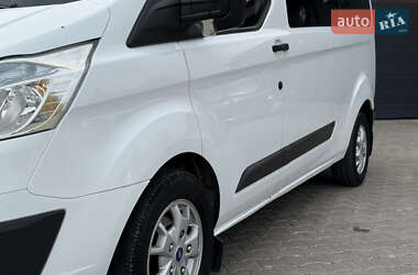 Минивэн Ford Transit Custom 2012 в 