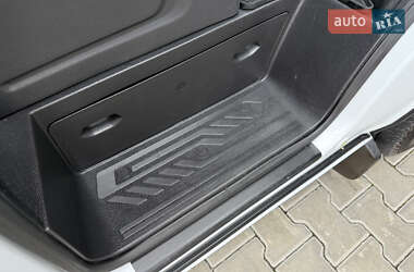 Минивэн Ford Transit Custom 2012 в 