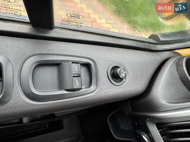 Грузовой фургон Ford Transit Custom 2017 в Киеве фото 45 Грузовой фургон Ford Transit Custom 2017 в Киеве