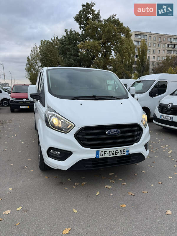 Грузовой фургон Ford Transit Custom 2022 в Киеве