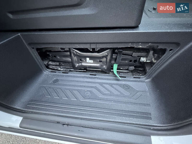 Грузовой фургон Ford Transit Custom 2022 в Киеве