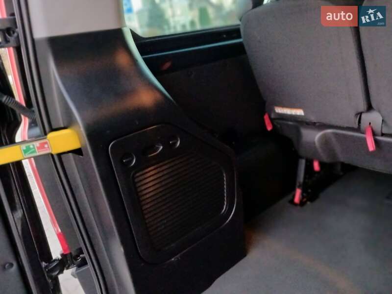 Минивэн Ford Transit Custom 2016 в Болехове фото 19 Минивэн Ford Transit Custom 2016 в Болехове