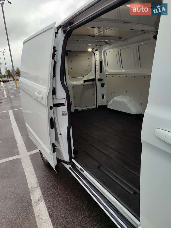 Грузовой фургон Ford Transit Custom 2018 в Киеве