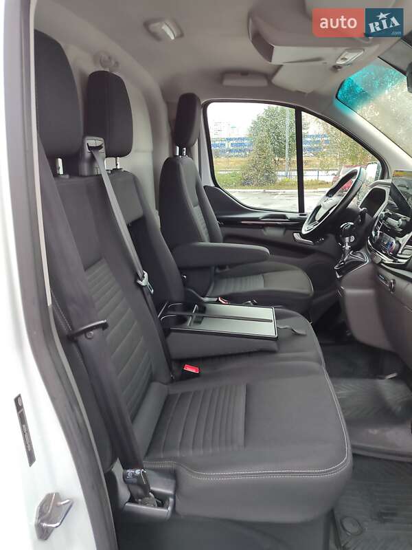 Грузовой фургон Ford Transit Custom 2018 в Киеве