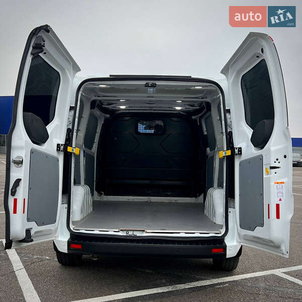 Грузовой фургон Ford Transit Custom 2019 в Киеве