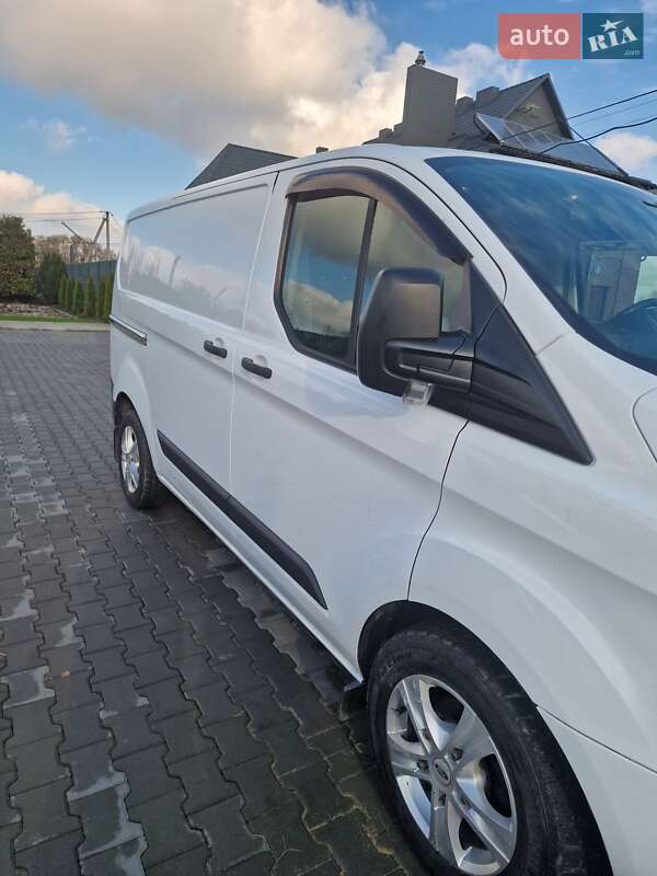 Вантажний фургон Ford Transit Custom 2012 в Луцьку