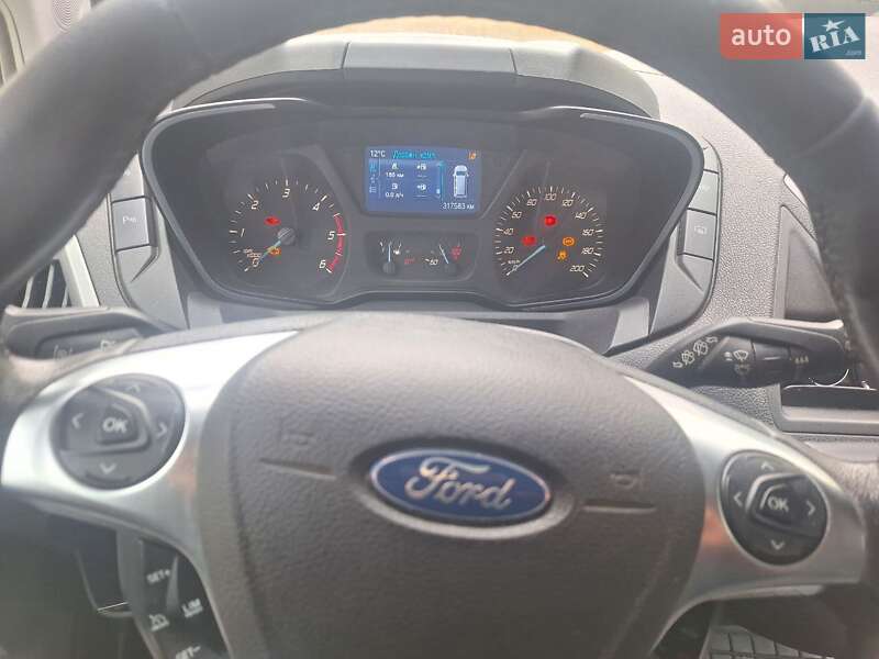 Минивэн Ford Transit Custom 2015 в Львове