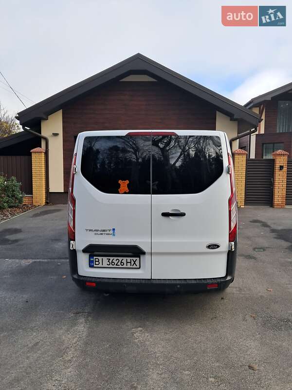 Минивэн Ford Transit Custom 2015 в Кременчуге