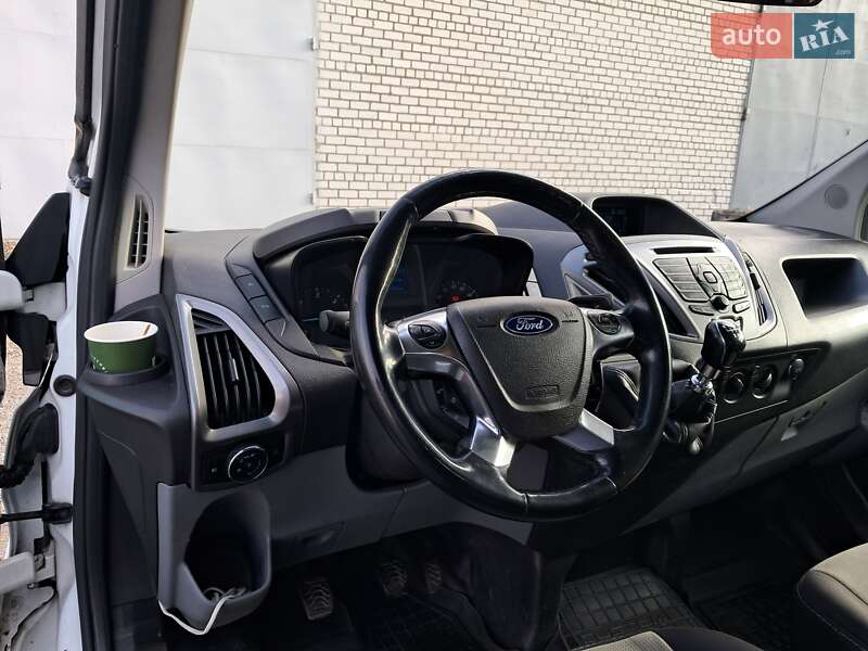 Минивэн Ford Transit Custom 2015 в Кременчуге