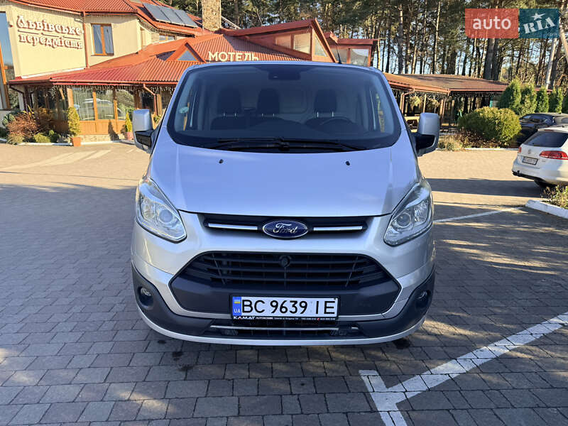 Грузовой фургон Ford Transit Custom 2017 в Львове