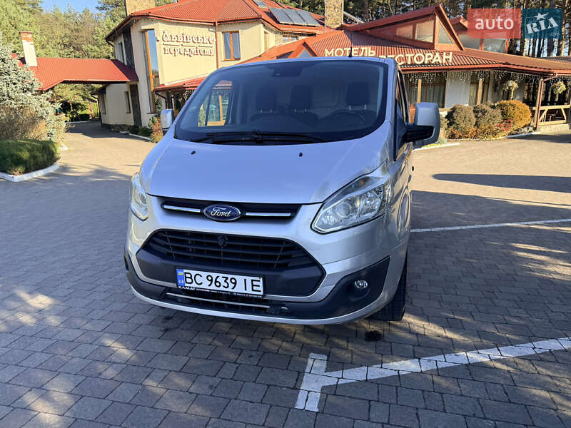 Грузовой фургон Ford Transit Custom 2017 в Львове