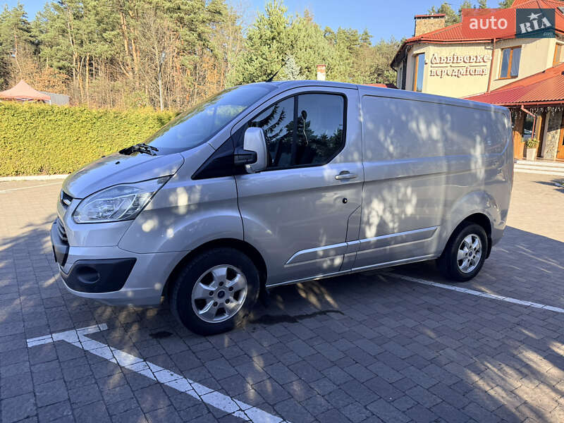 Грузовой фургон Ford Transit Custom 2017 в Львове