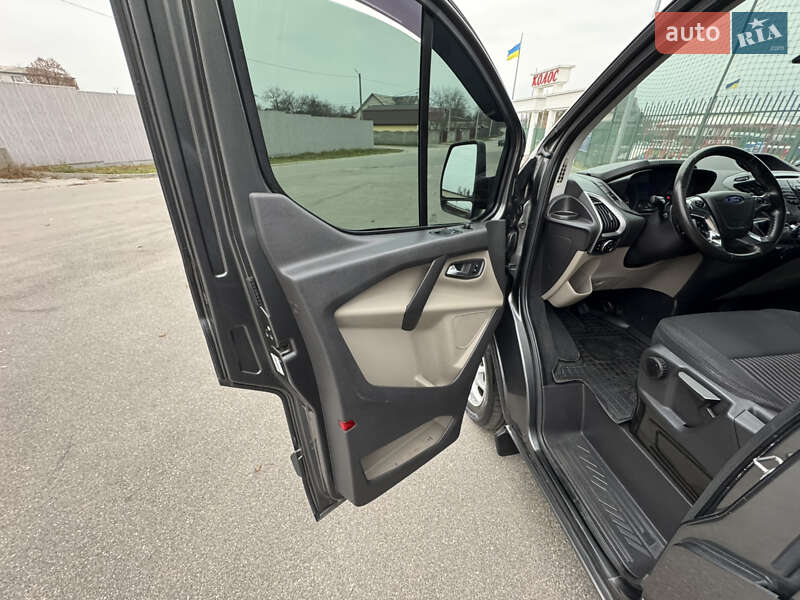 Мінівен Ford Transit Custom 2016 в Києві фото 44 Мінівен Ford Transit Custom 2016 в Києві