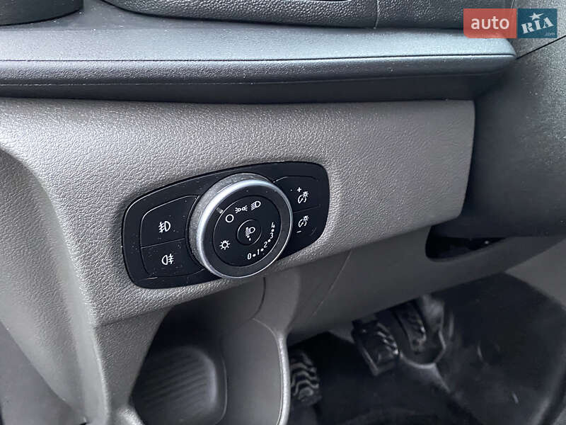 Вантажний фургон Ford Transit Custom 2021 в Ірпені фото 30 Вантажний фургон Ford Transit Custom 2021 в Ірпені