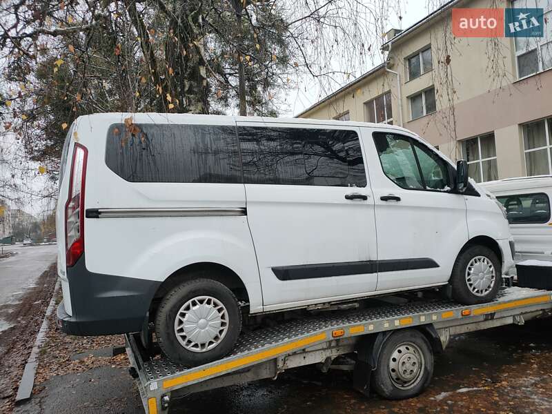 Минивэн Ford Transit Custom 2014 в Ровно