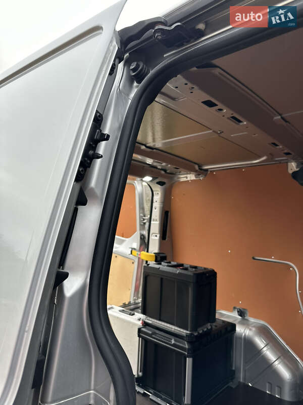 Грузовой фургон Ford Transit Custom 2021 в Черновцах фото 54 Грузовой фургон Ford Transit Custom 2021 в Черновцах