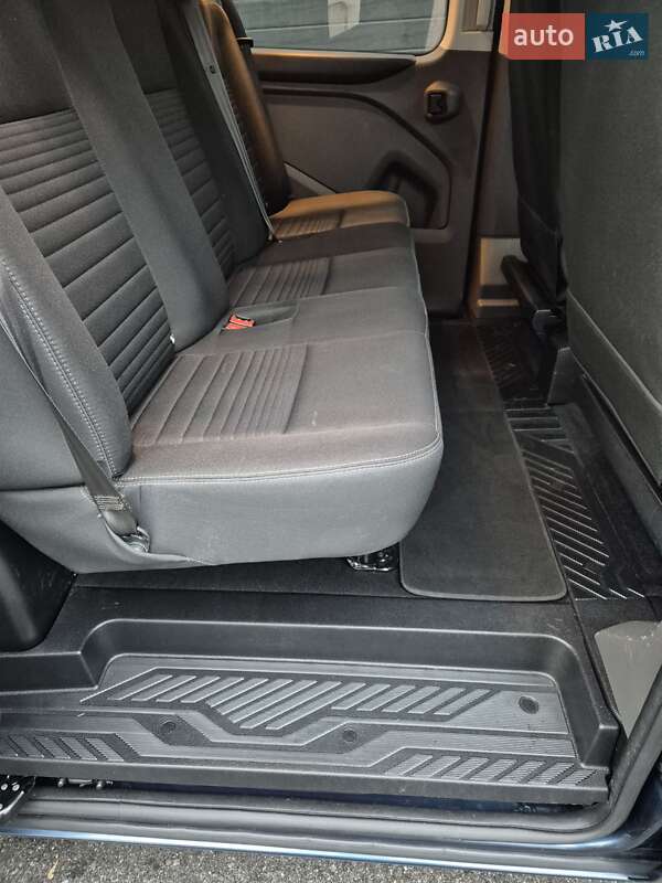 Минивэн Ford Transit Custom 2019 в Киеве фото 31 Минивэн Ford Transit Custom 2019 в Киеве
