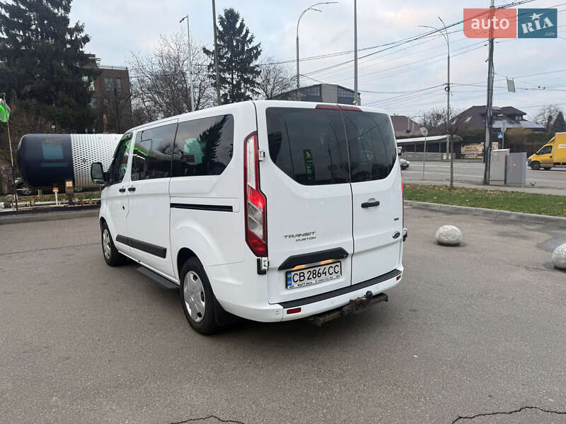 Минивэн Ford Transit Custom 2018 в Киеве фото 3 Минивэн Ford Transit Custom 2018 в Киеве