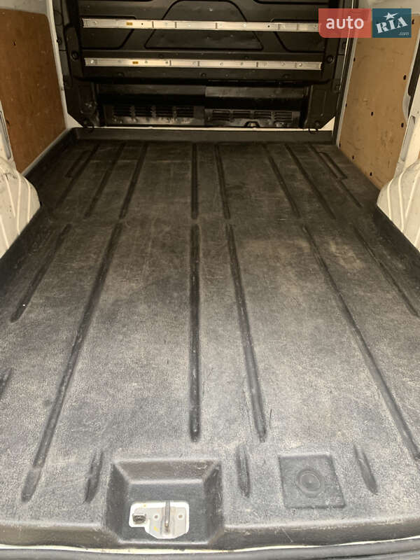 Грузовой фургон Ford Transit Custom 2015 в Львове фото 14 Грузовой фургон Ford Transit Custom 2015 в Львове